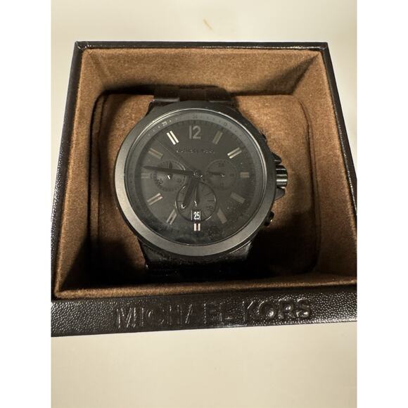 Michael Kors Quartz Chronograph MK8152 Wrist Watch for Men - Picture 3 of 8